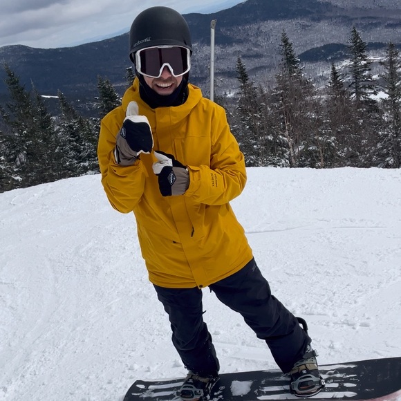 Meet your Posher, Rory - Picture 3 of 15